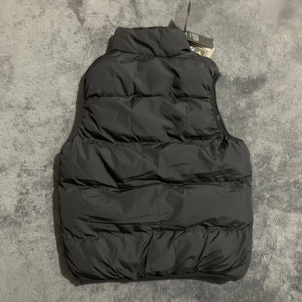 FC Barcelona Men Full‑Zip Black Padded Stand Collar Football Training Vest